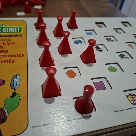 Vintage Sesame Street Missing Match Ups Game By Milton Bradley Company - Picture 11 of 12